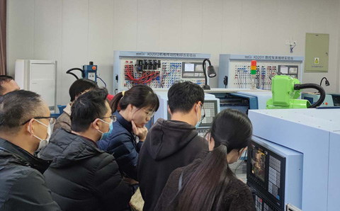 教學(xué)設(shè)備數(shù)控機(jī)床，打破實(shí)操困局，實(shí)現(xiàn)全場(chǎng)景教學(xué)